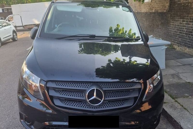 Billet Transfert aller simple en taxi de Aéroport Gatwick à Londres