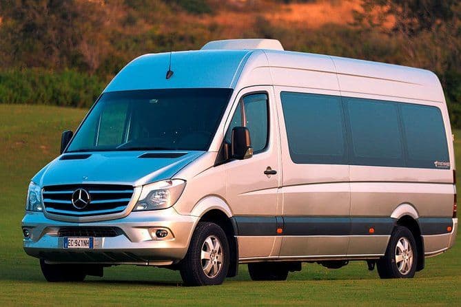 Transfert privé du complexe de golf Monasteri en Sicile depuis l'aéroport de Catane