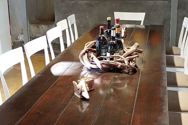 Voyage de dégustation de vin de Santorin