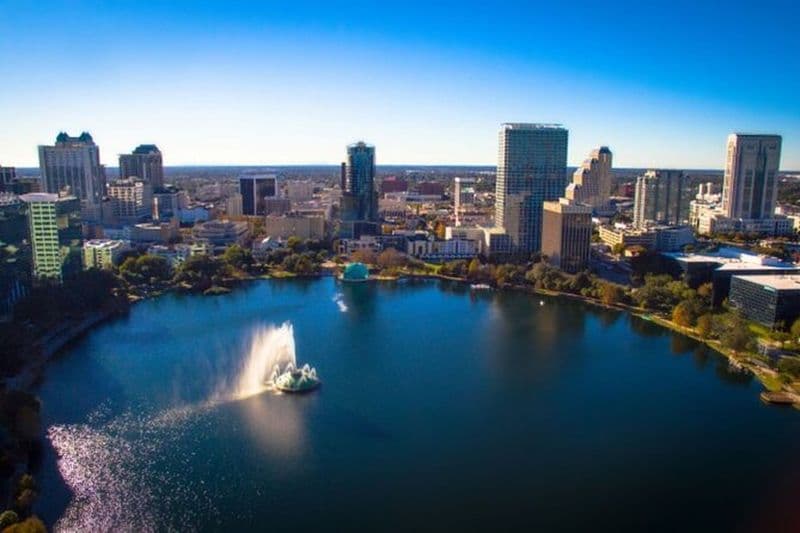 Chasse au trésor autoguidée Lac Eola Chasse au trésor fantastique