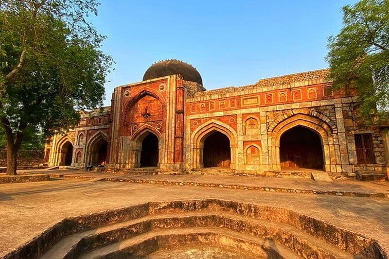 Visite à vélo premium des joyaux cachés de Delhi - Le premier chapitre de Delhi
