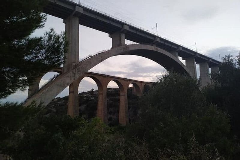Trekking dans la Gravina di Castellaneta Niveau touristique