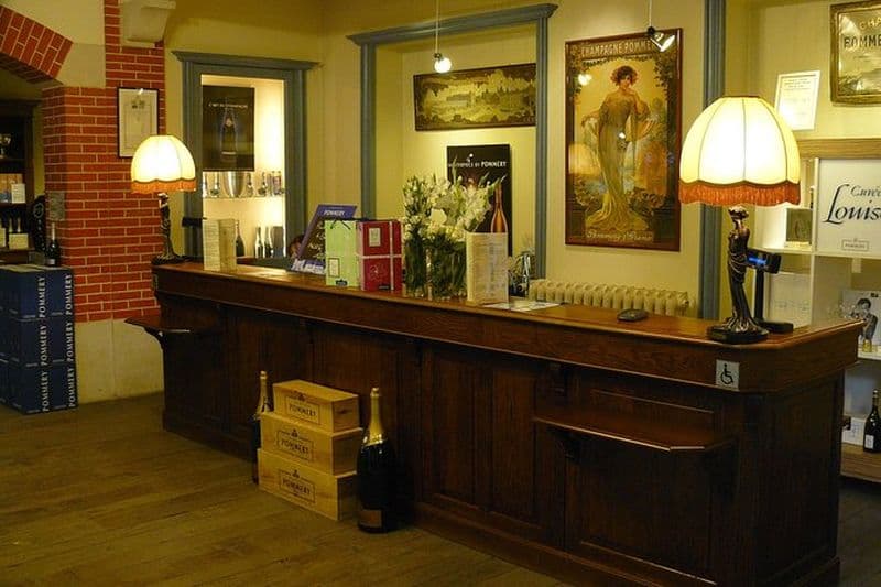 Champagne Pommery & vignobles Grand Cru avec chauffeur privé