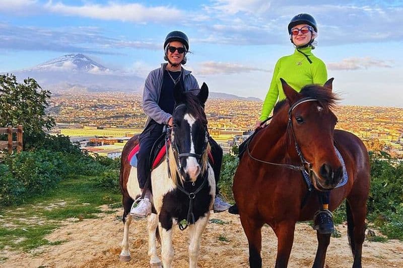 Balade à cheval à Catane dans la campagne de Misterbianco