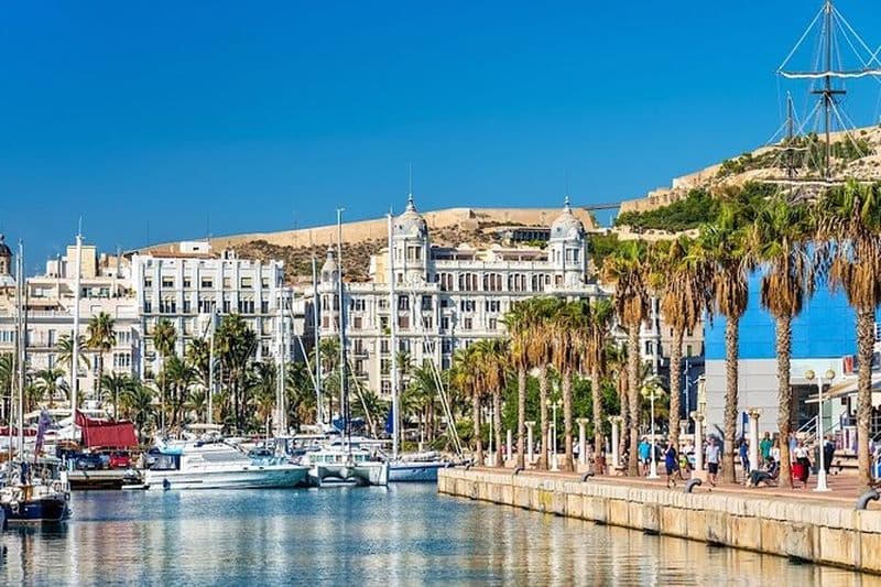 Visite guidée privée à pied d'Alicante