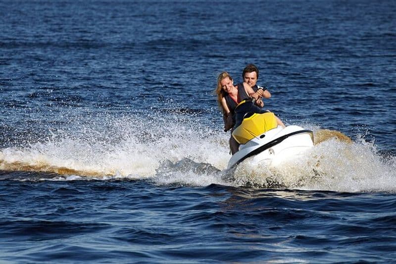 Aventure en jet ski à Pattaya Beach