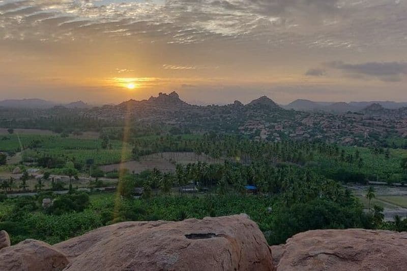 Trek, Temples et Thotas à Devarayanadurga