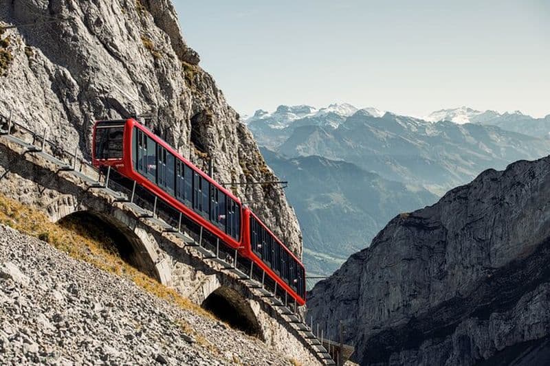 Sommet du mont Pilatus au départ de Lucerne avec croisière sur le lac