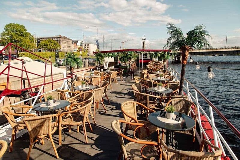 Billet Croisière panoramique sur la Daugava à bord du bateau Vecrīga