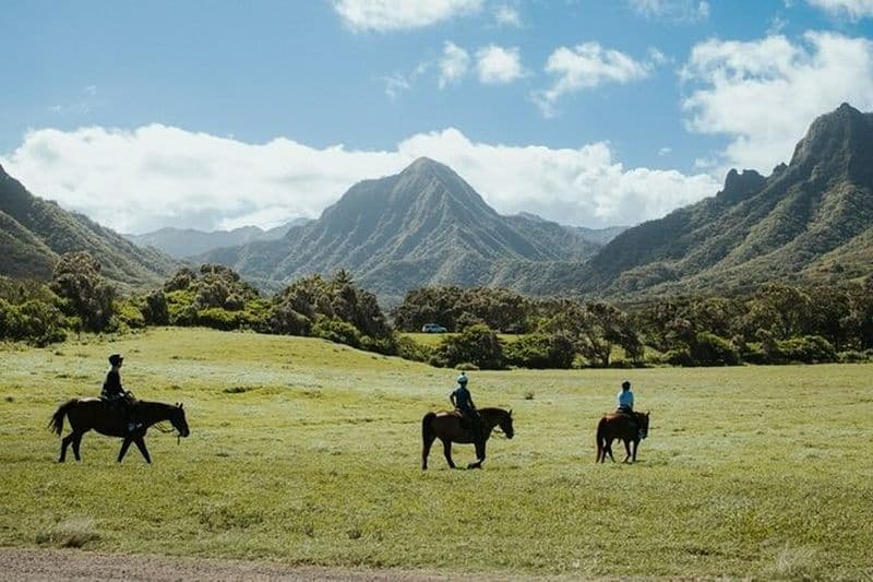 Kualoa Ranch - Visite à pied à cheval