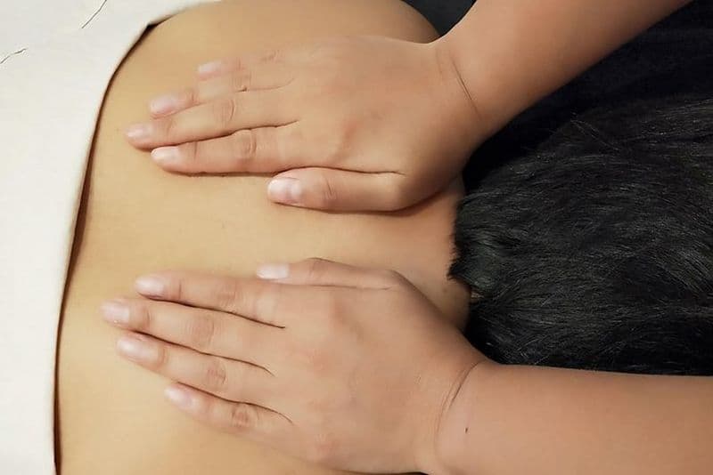 Massage traditionnel thaï // Massage traditionnel thaï