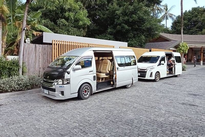 Billet Exclusif Koh Samui: Chauffeur privé & expérience de voiture