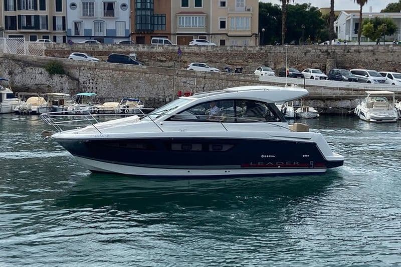 Excursion privée d'une demi-journée en yacht à Madère avec paddleboard et tuba