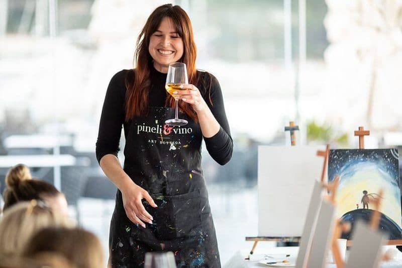 Art Bottega Painting Party Atelier de vin et de peinture à Korčula