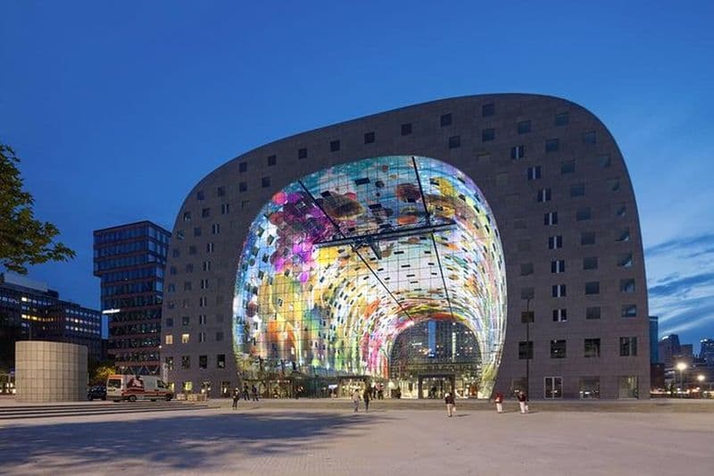 Visite privée : Markthal, maisons cubiques et Rooftop Het Witte Huis