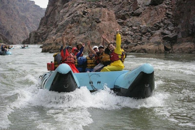 Billet Rafting en eaux vives au Grand Canyon, au départ de Las Vegas