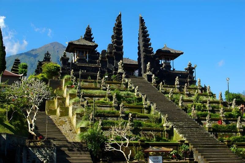 Visite du temple Besakih, du temple Kehen, de Tirta Empul, du temple Goa Gajah