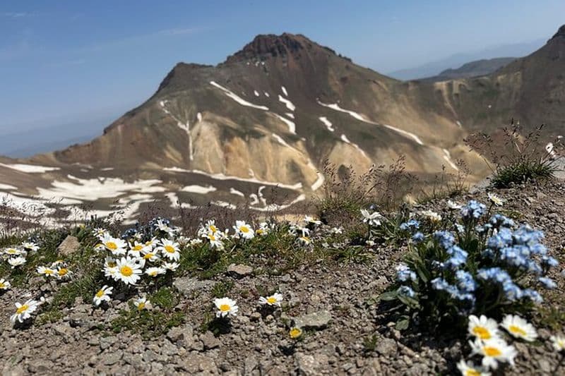 Randonnée en montagne à Aragats