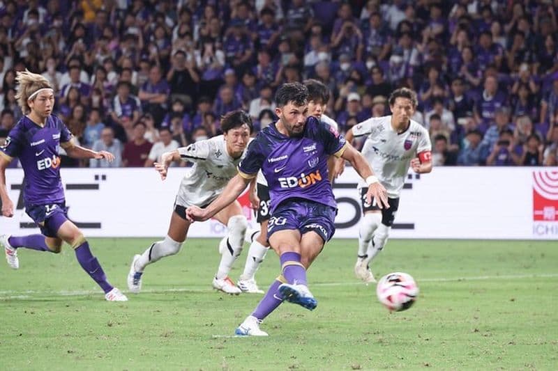 Billet pour le match de football Sanfrecce Hiroshima