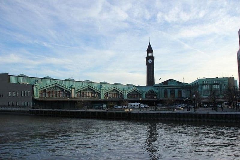 Chasse au trésor autoguidée : port de Hoboken et histoire !