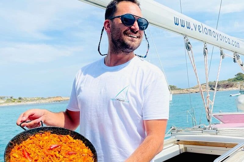 Billet Excursion privée en voile à Palma avec paella et tapas