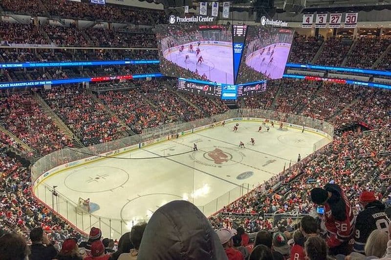 Match de hockey sur glace des Devils du New Jersey au Prudential Center