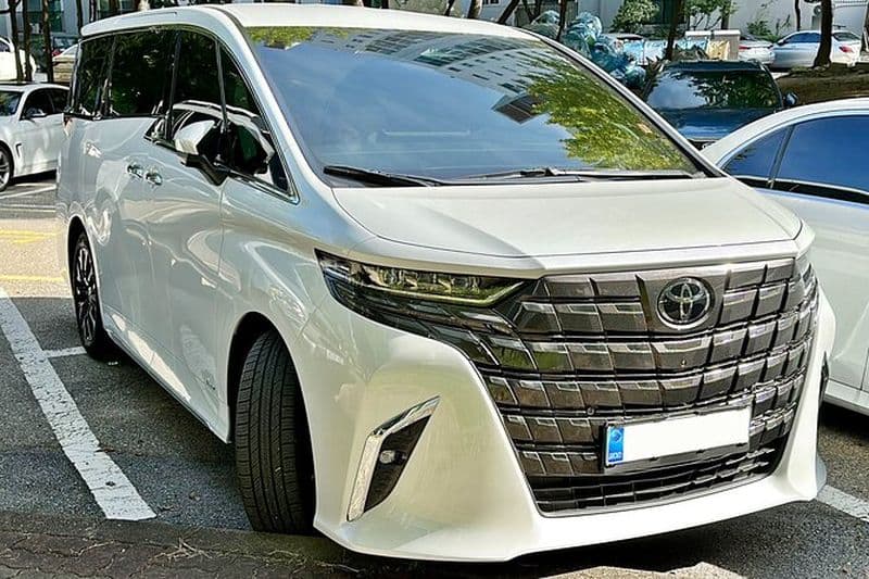 Transfert Aéroport de Hong Kong (HKG) à Shenzhen par Toyota Alphard