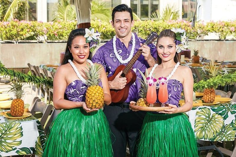 Billet Buffet Waikiki Luau avec billet de spectacle Rock-A-Hula en option