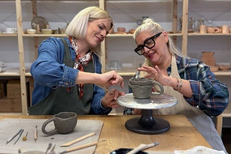 Billet Cours de poterie Eastbourne avec vin