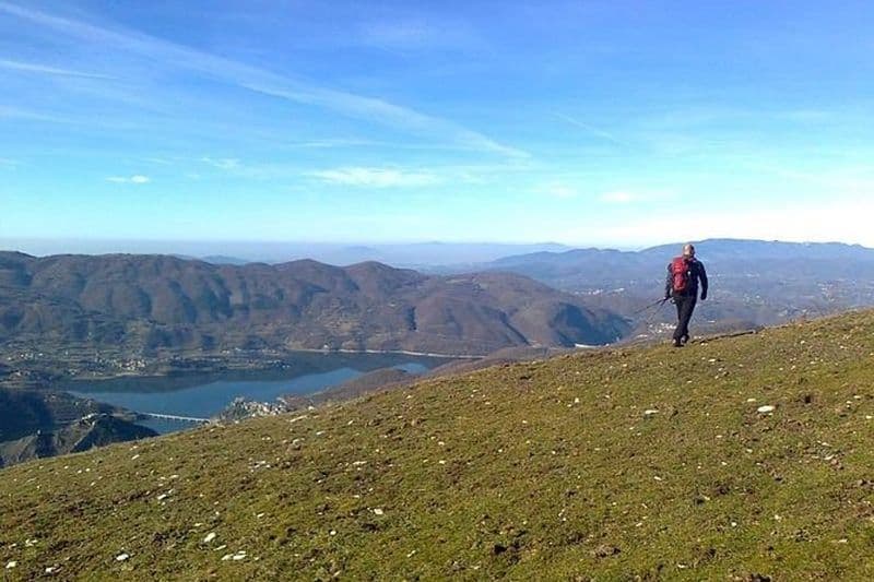 Randonnée au château du lac et bonne nourriture!