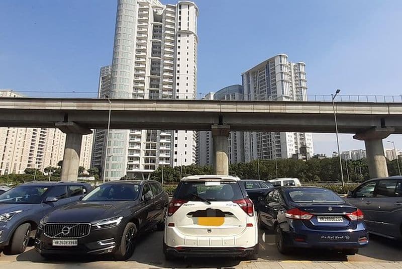 Service de taxi à Gurgaon Réserver Outstation cab Gurgaon + 91 - 9821449571