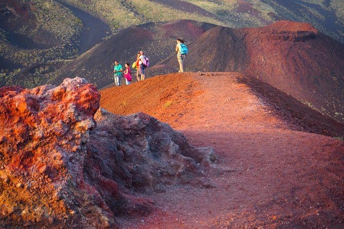 L'Etna au coucher du soleil - Circuit en 4x4 avec apéritif sicilien sucré