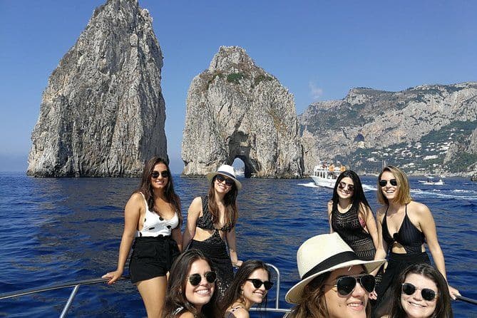 Excursion privée en bateau à Capri - Meilleure vente