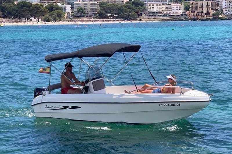 Billet 2 heures de location de bateau à Santa Ponsa sans permis
