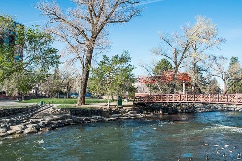 Chasse au trésor autoguidée à Reno : Reno Adventure