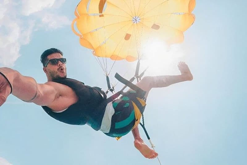 Bali Watersport : Parasailing Adventure, Banana Boat, Donut Boat et Jet Ski