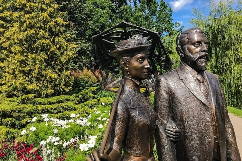 Riga city game : un itinéraire alternatif à travers les parcs - et le temps