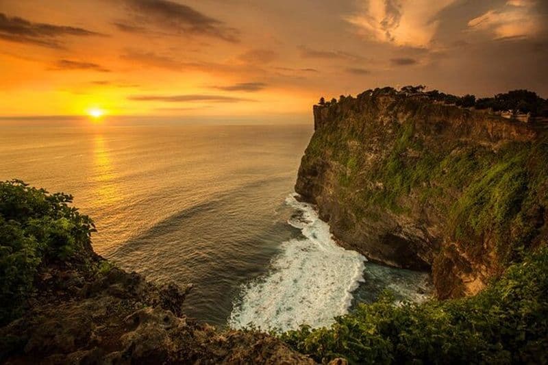 Billet Coucher de soleil à Uluwatu, danse Kecak et dîner à la plage de Jimbaran