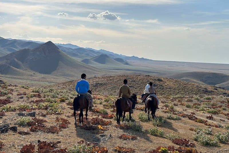 Excursion à cheval de 5 jours dans les montagnes Nuratau