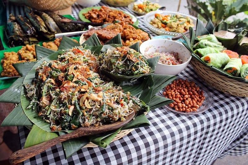 Billet Visite privée du marché d'Ubud et cours de cuisine balinaise avec Putu