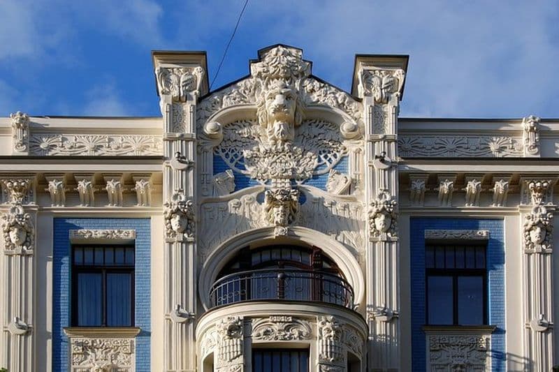 Randonnée Art Nouveau en petit groupe 2h