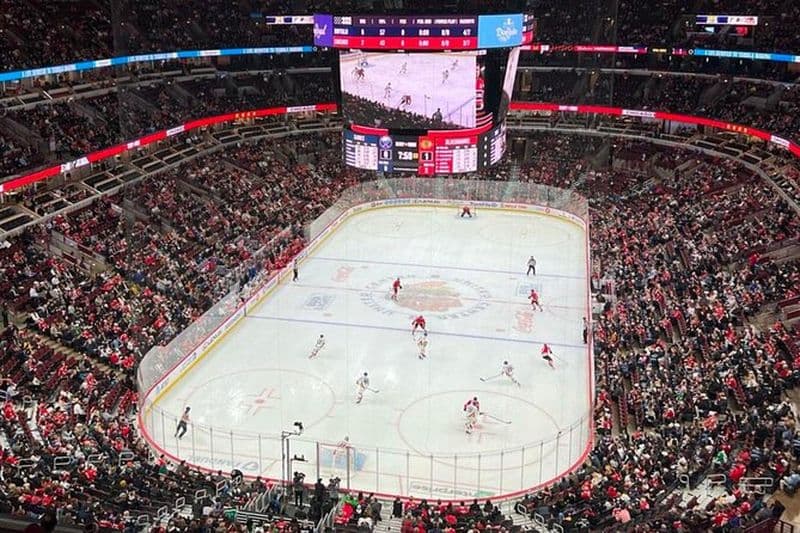 Billet Billet pour le match de hockey sur glace des Blackhawks de Chicago au United Center