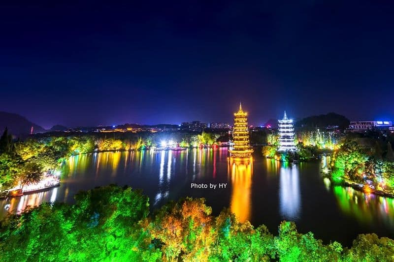 Billet Visite à pied en groupe du centre-ville de Guilin pendant la nuit pendant trois heures