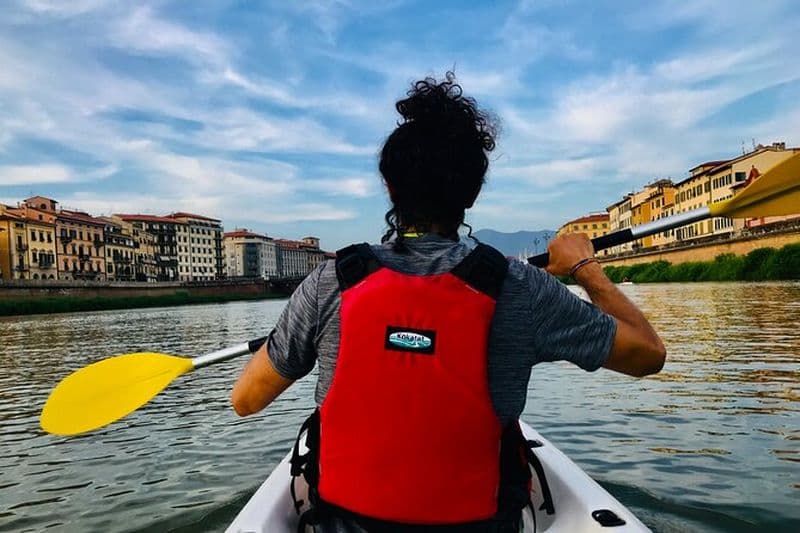 Excursion en kayak sur le fleuve Arno, Pise (apéritif sur demande)