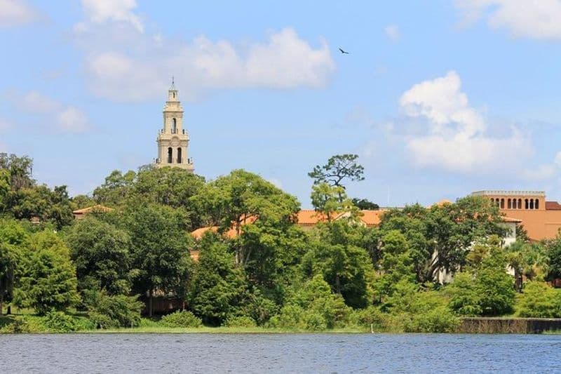 Chasse au trésor autoguidée : ressentez la brise de l'aventure à WinterPark