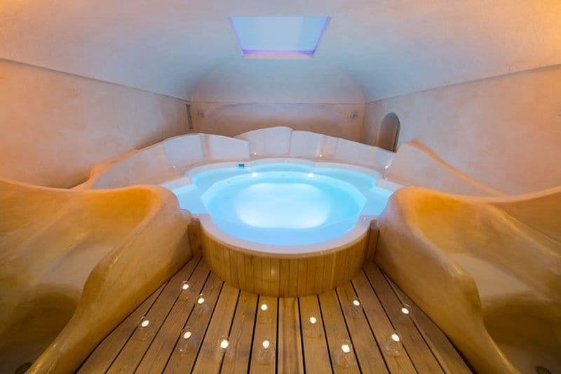 Billet Expérience Spa & Argillarium avec massage en couple de 30 minutes.