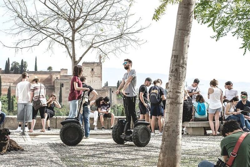 Visite en Segway de 2 heures en petit groupe à Grenade