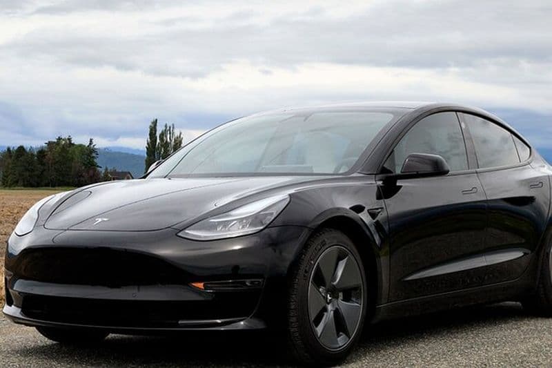 Billet Transfert Tesla privé de l'aéroport de Phoenix à tous les hôtels