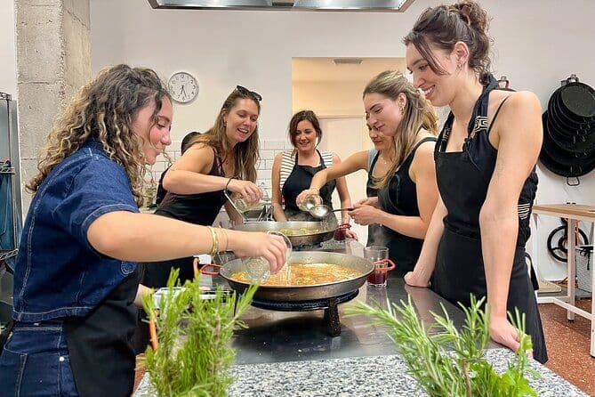 Billet Cours de cuisine paella valencienne, tapas et visite du marché de Ruzafa.