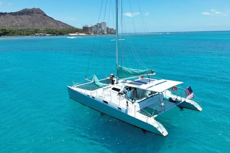 Location de catamaran privé à Waikiki (7-12 invités)